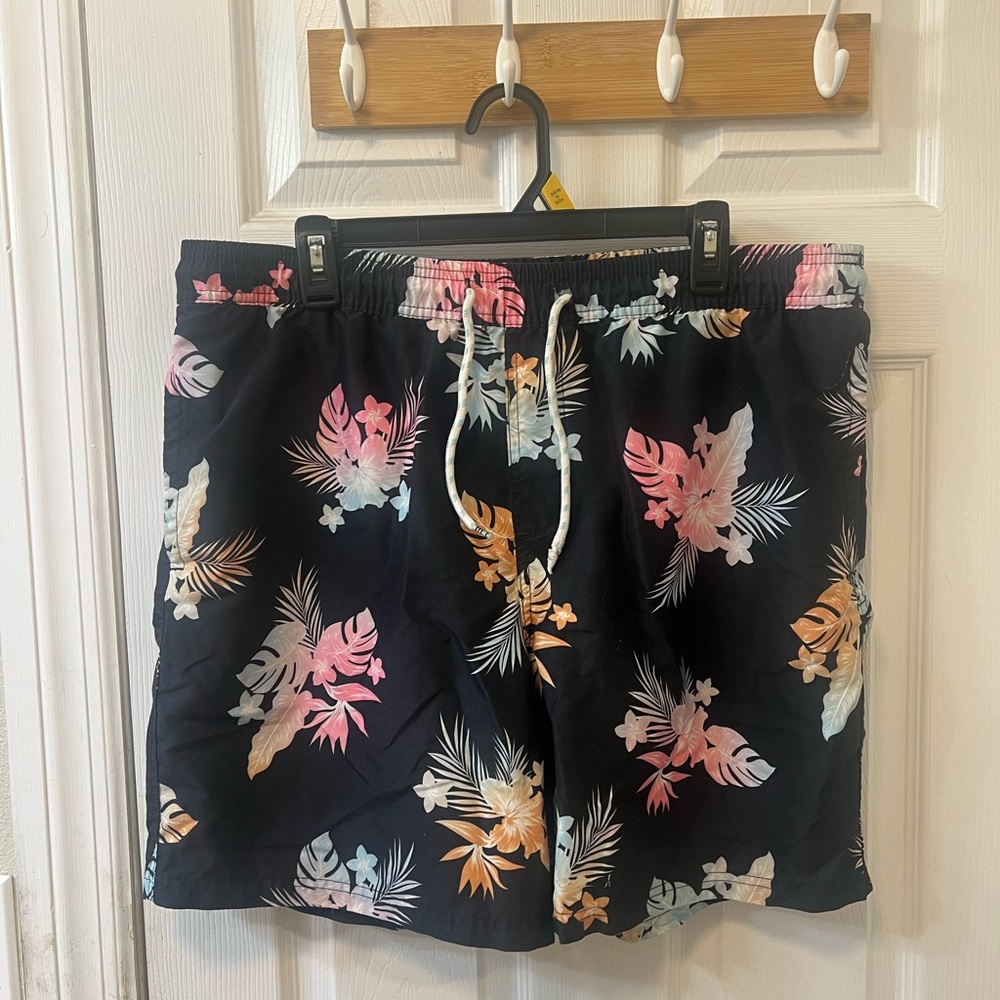 Tropical Floral Men's Swim Shorts
